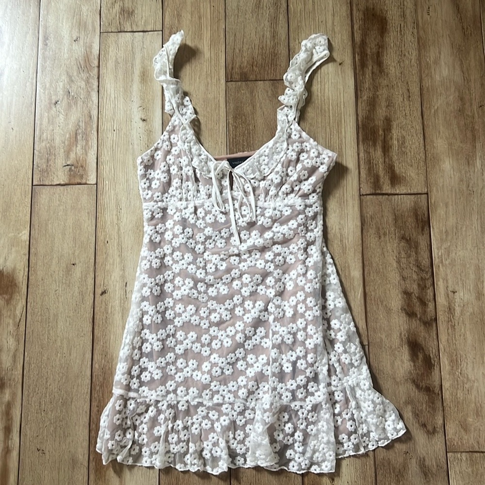 Majorelle Sunbeams Dress in White - Picture 3 of 5